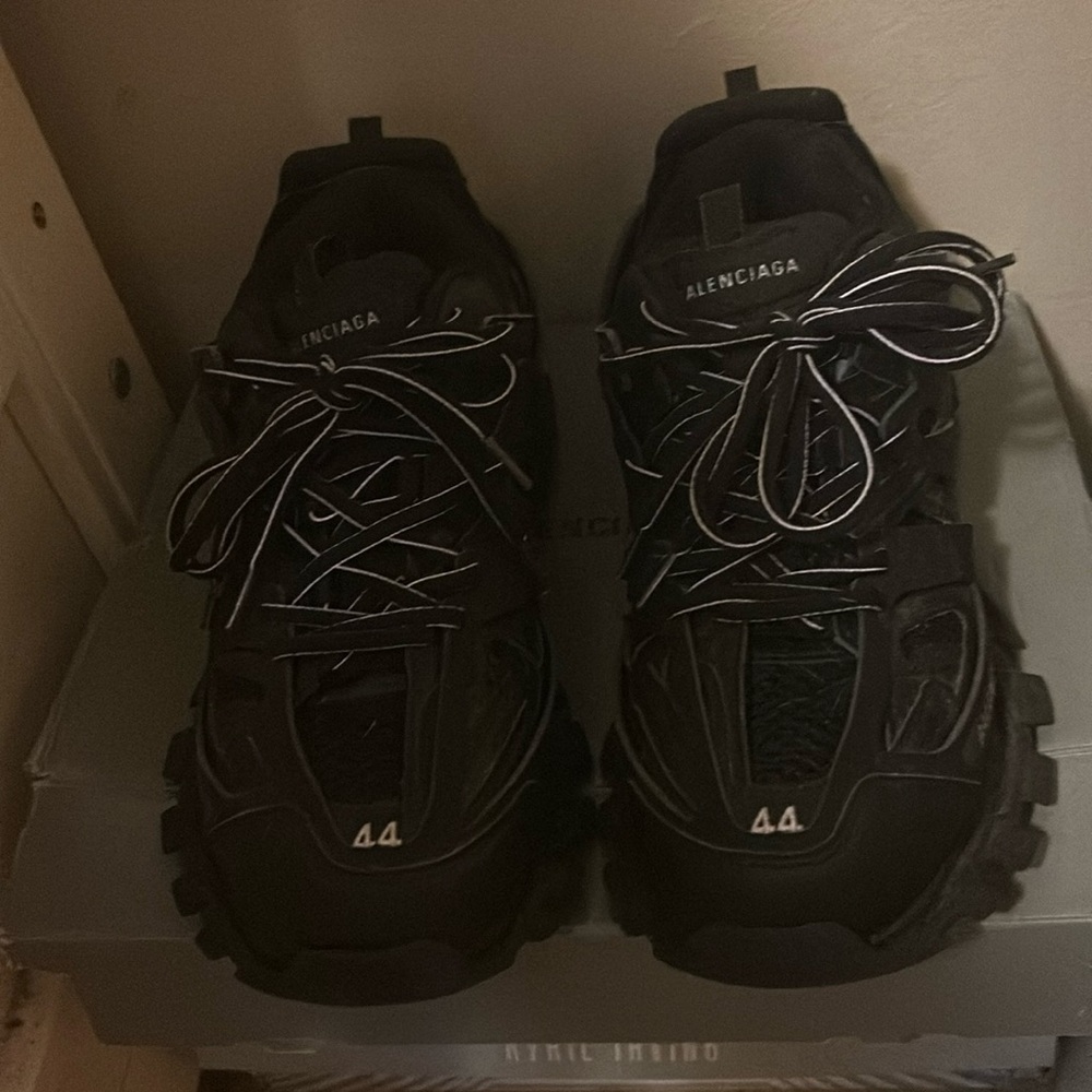 black balenciaga track runner (willing to negotiate)